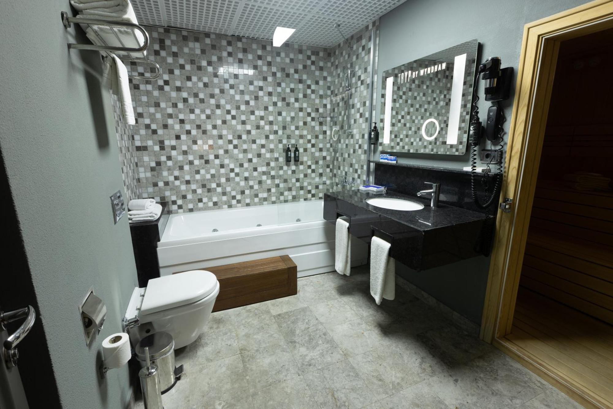 Tryp By Wyndham Istanbul Sancaktepe Hotel Kültér fotó